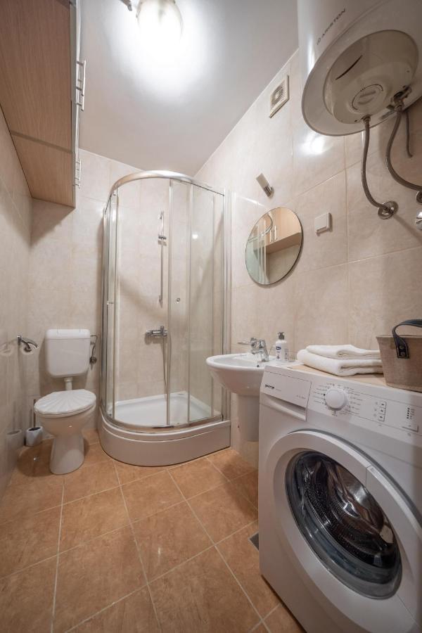Apartman J&I Kotor Luaran gambar
